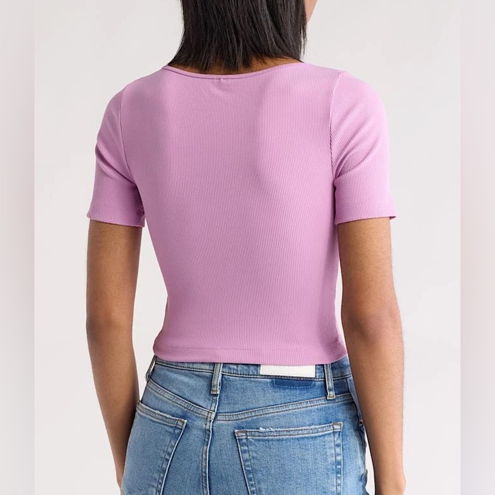 Abound Cropped Ribbed Top - Picture 2 of 4